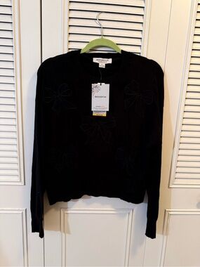 Bridgerton Black Bow-Appliqué Crewneck Sweater - Women